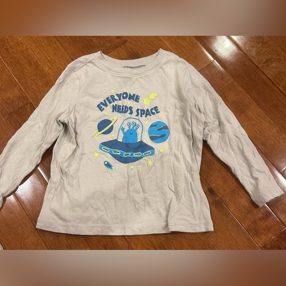 Old Navy Beige Space Graphic Long Sleeve Tee